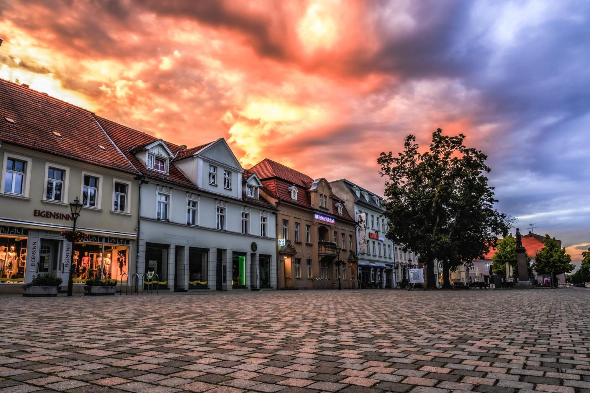 Altstadtidyll Neuruppin Stilvolle Ferienwohnung Im Herzen Der Stadt Экстерьер фото